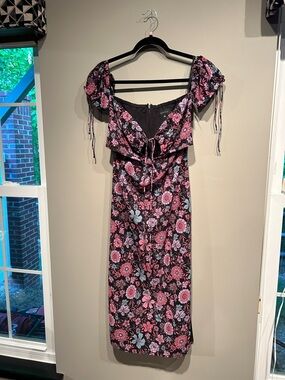 red cami midi dress Lace Up Floral Cami Midi Dress (Beige/Red) S